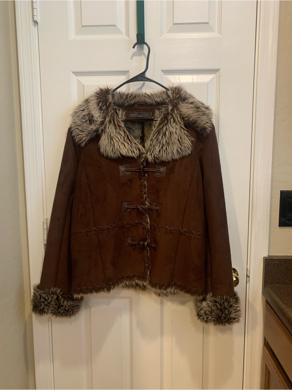 Brown Faux-Shearling Trim Suede Jacket - Women - Picture 2 of 9